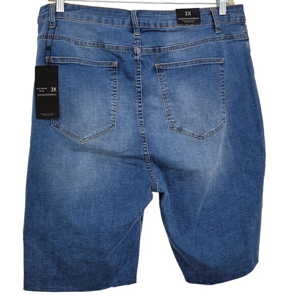 American Bazi Distressed Denim Bermuda Blue Wash Women's 3X RSS-8304P - Picture 2 of 5